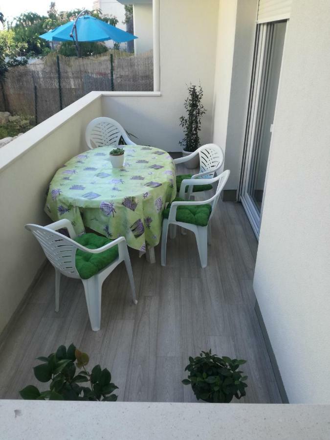 Apartment Drosanjica Задар Екстериор снимка